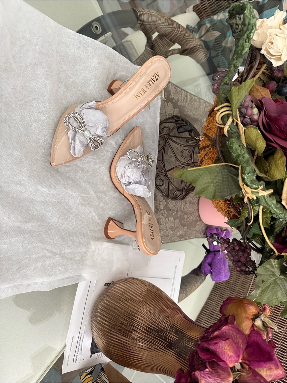 NEW Azalea Wang Blush Crystal Bow Clear Strap Mules. Includes dust covers - Picture 8 of 8
